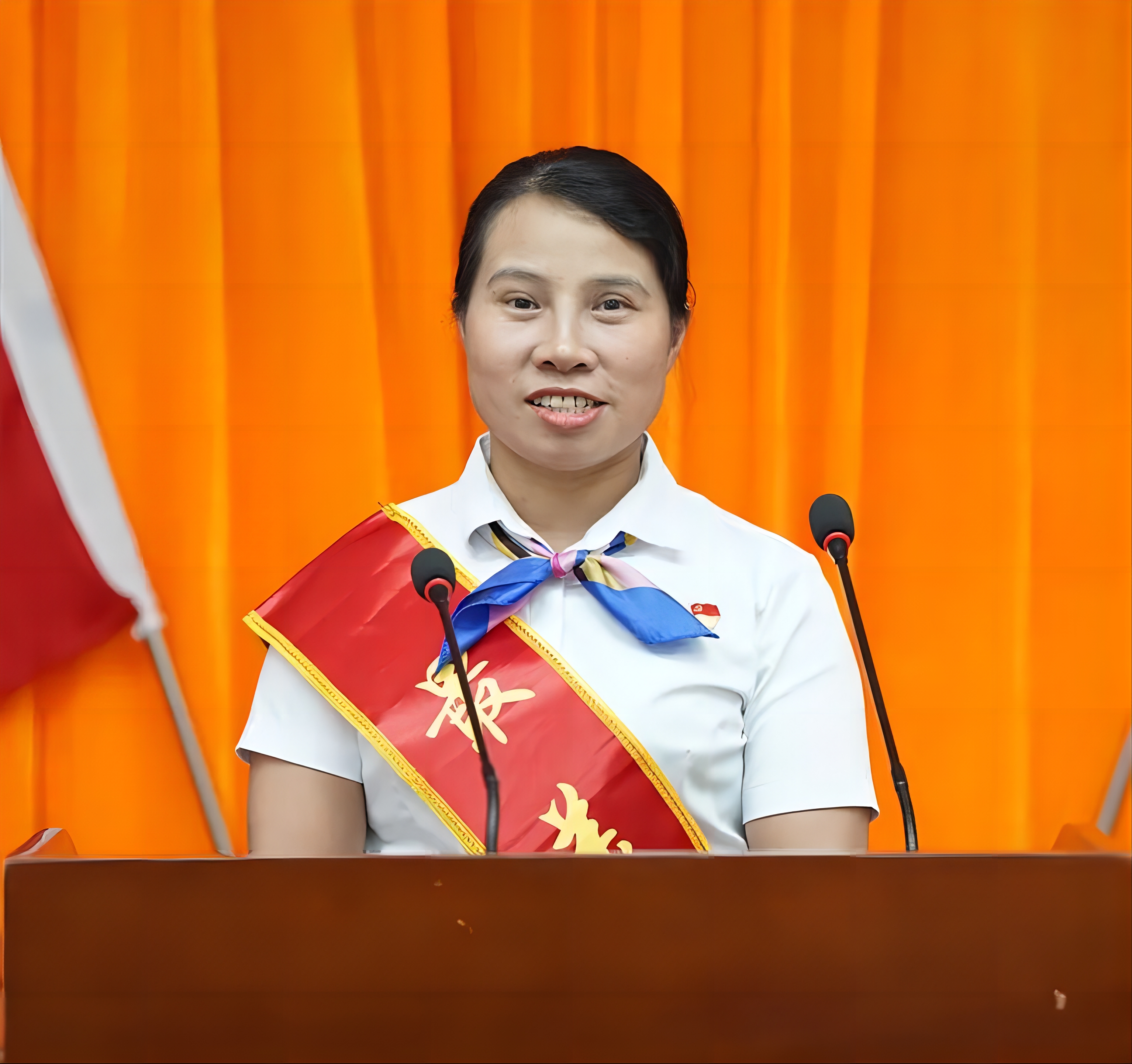 dc6abec5cc5a4df487e6264e080428e7